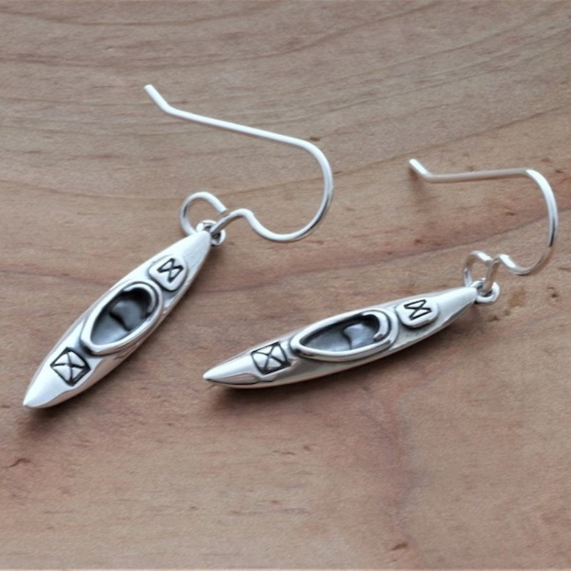 Women'S Kayak Accessories - レディースクリエイティブカヤック型ペンダントイヤリングヴィンテージ彫刻テクスチャデザインパーソナライズされたイヤリングファッションアクセサリー