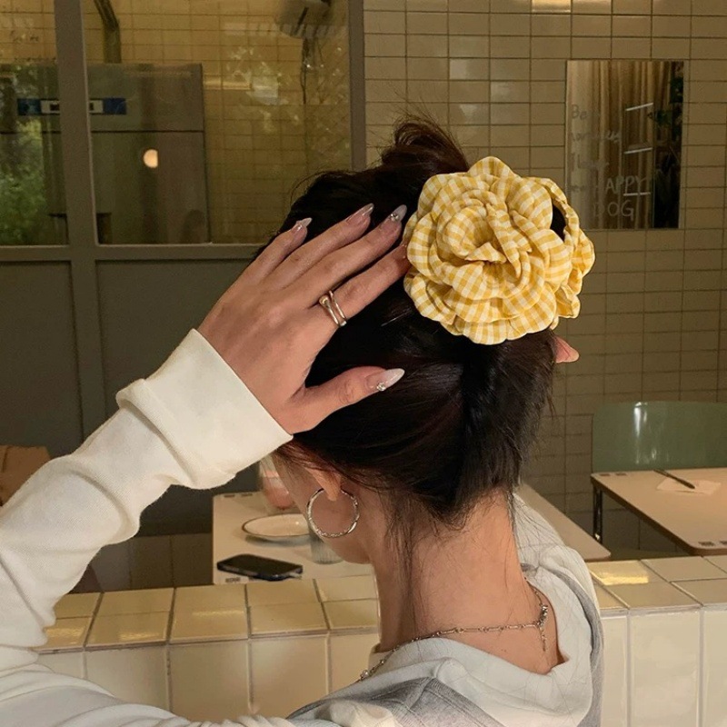 女性のヘア爪クリップ市松模様のイエローローズ絶妙なグラブクリ - Women'S Yellow Accessories のレビューと価格